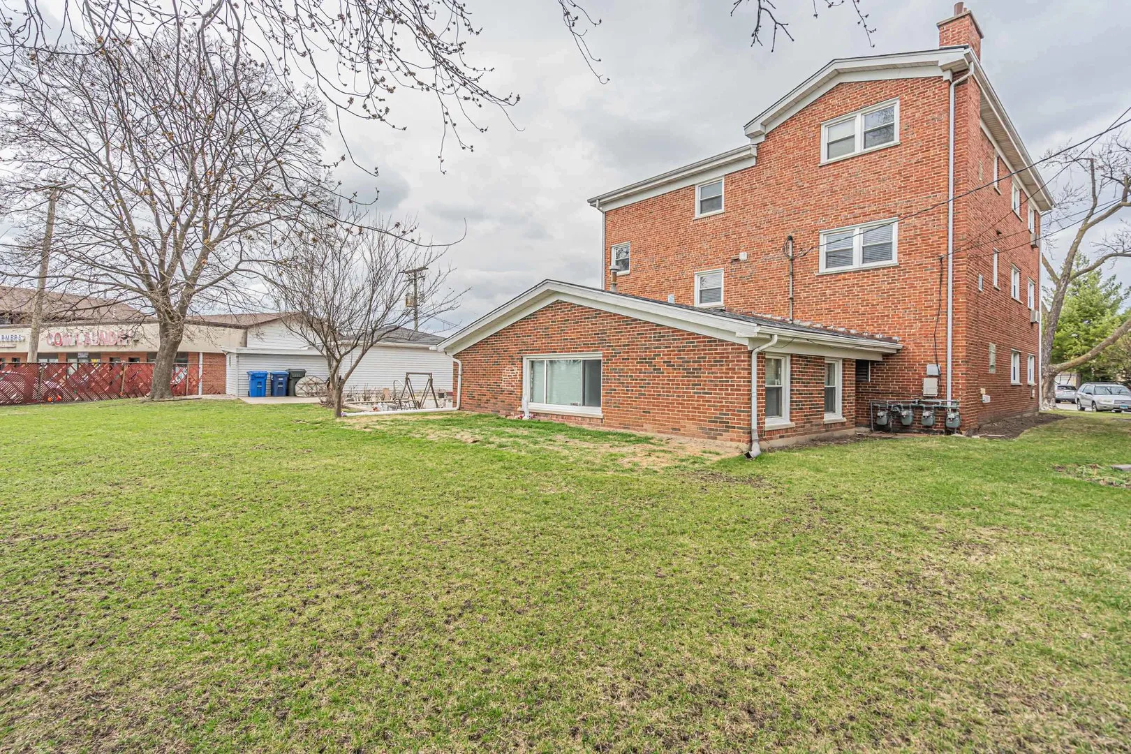 573 Dorothy Dr, ,  60016, USA 60016-unit#2-Des Plaines-IL