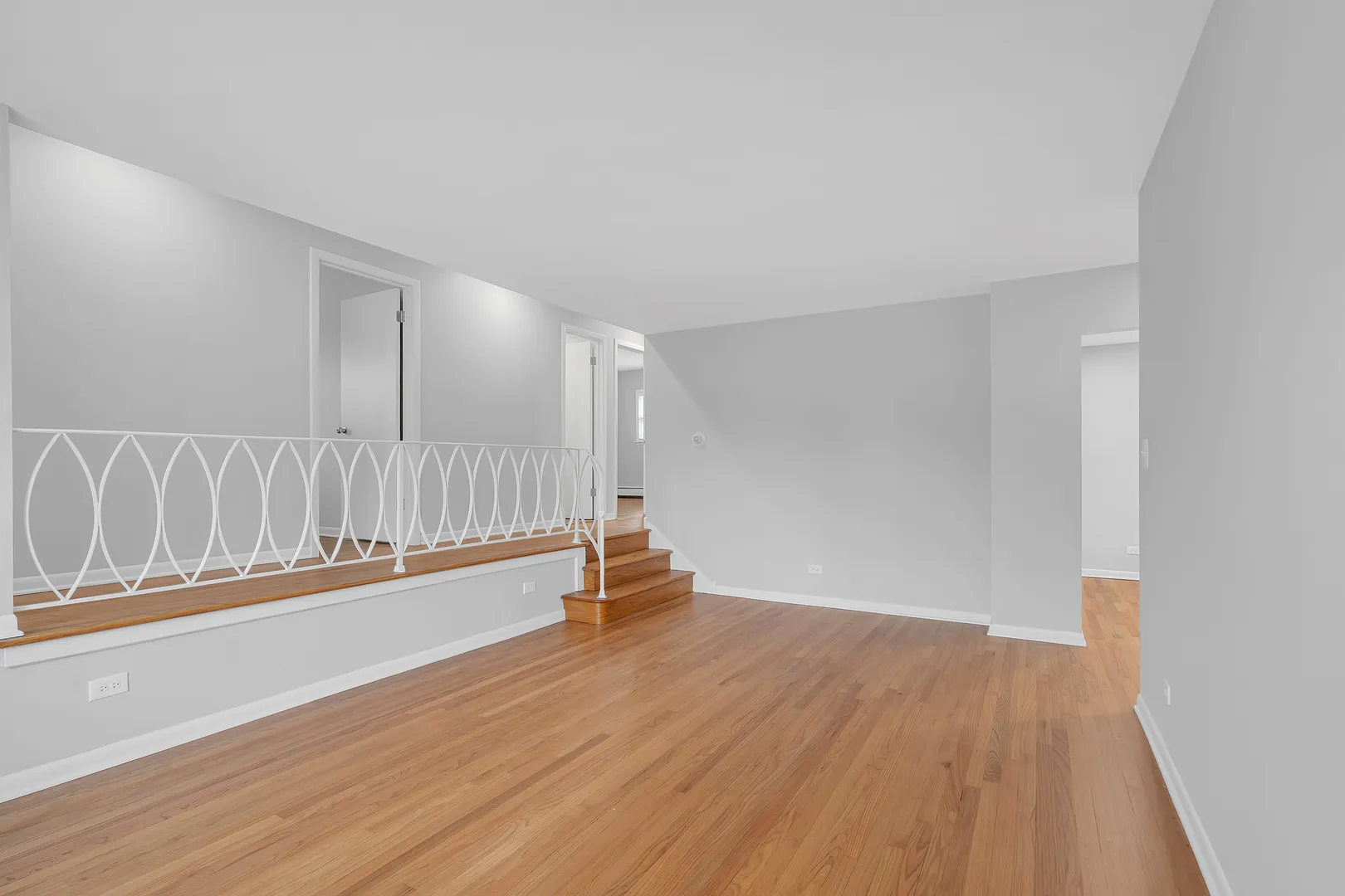 573 Dorothy Dr, , 60016, USA 60016-unit#2-Des Plaines-IL