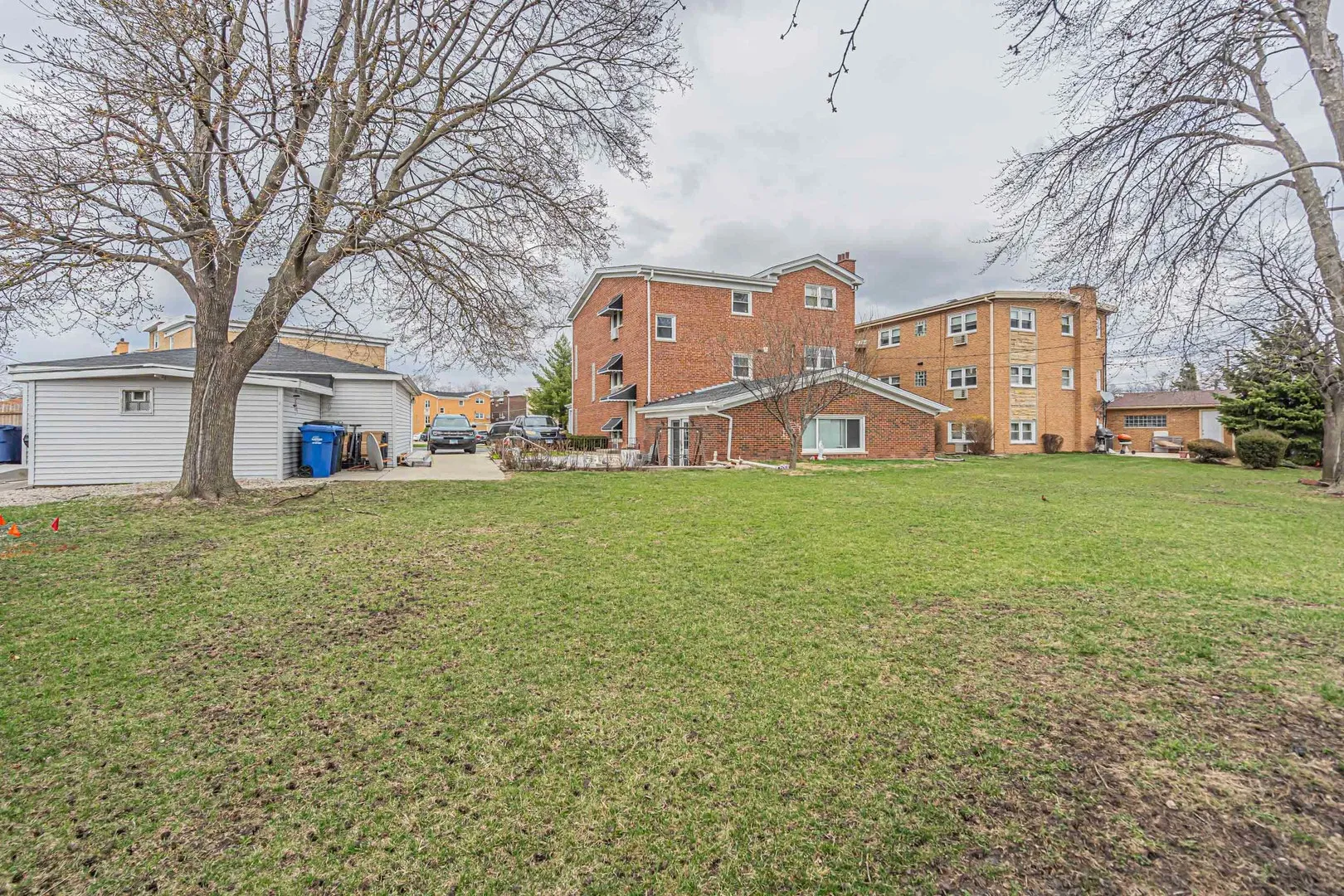 573 Dorothy Dr, , 60016, USA 60016-unit#2-Des Plaines-IL