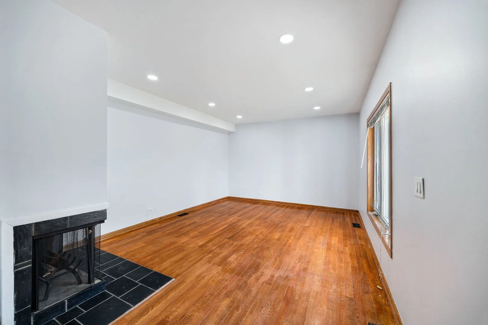 9065 W Oaks Ave, , 60016, USA 60016-Des Plaines-IL