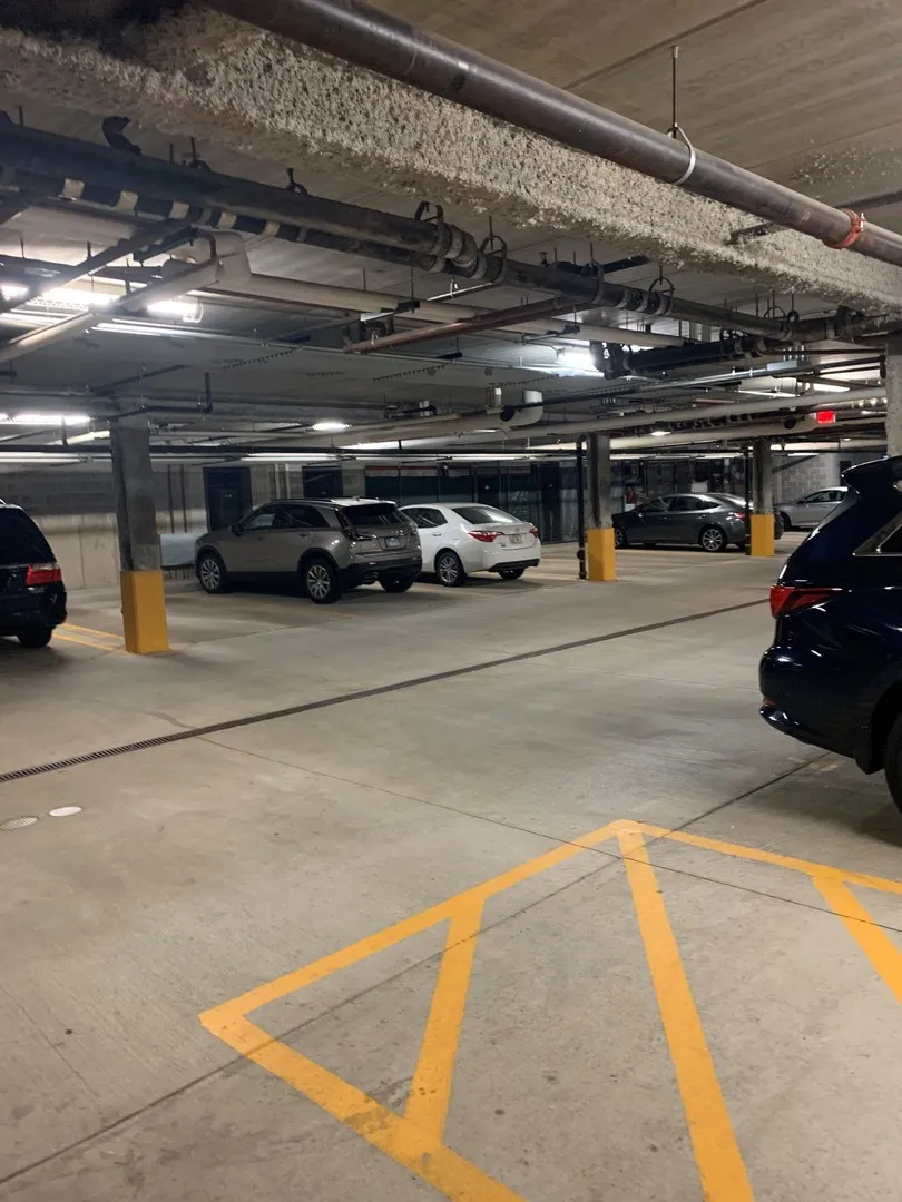 101 Pointe Dr, ,  60062, USA 60062-unit#109-Northbrook-IL