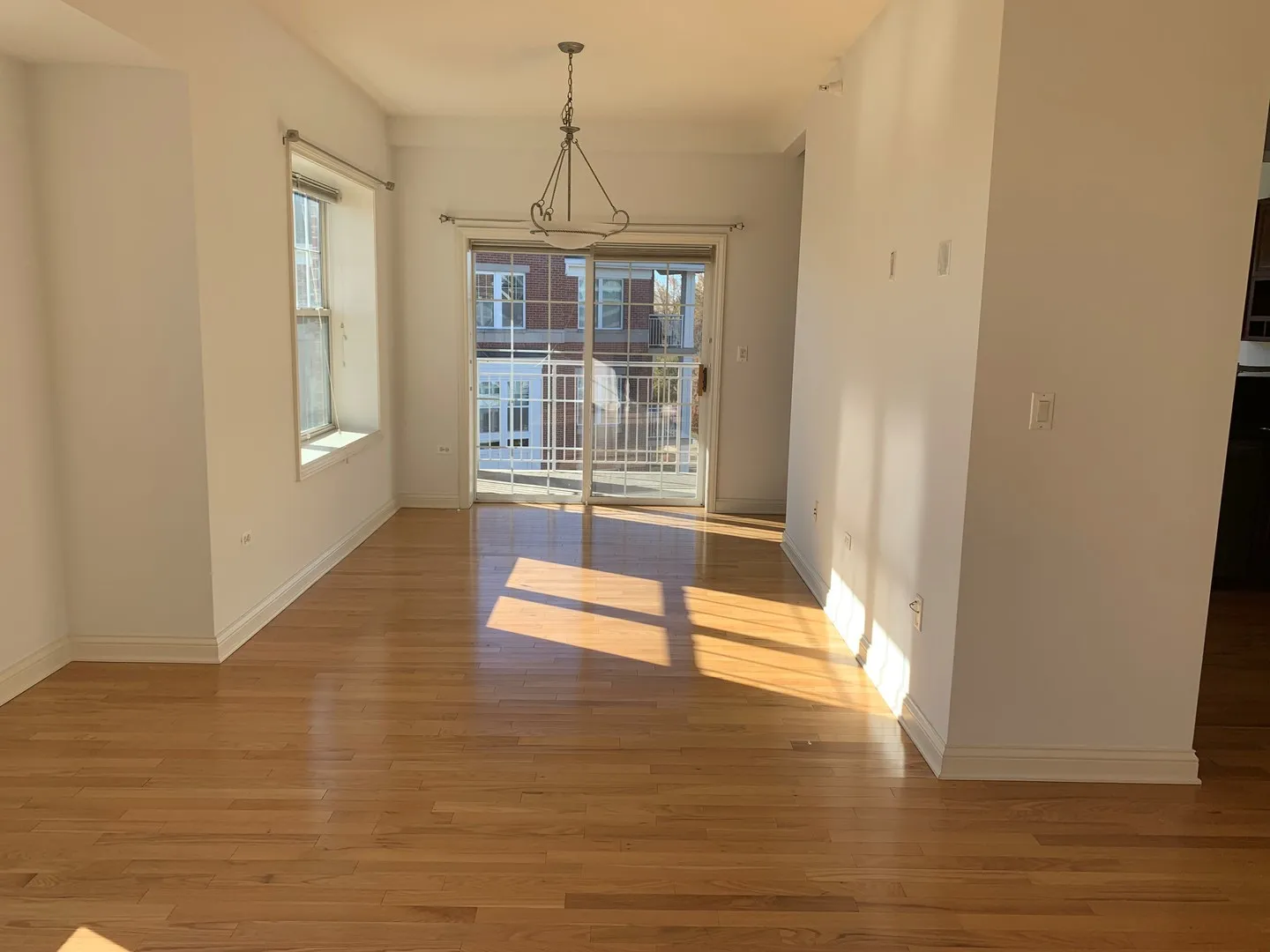 101 Pointe Dr, ,  60062, USA 60062-unit#109-Northbrook-IL