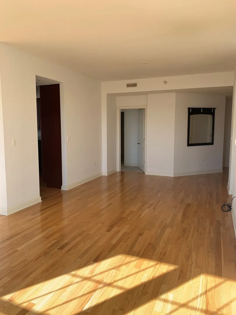 101 Pointe Dr, ,  60062, USA 60062-unit#109-Northbrook-IL