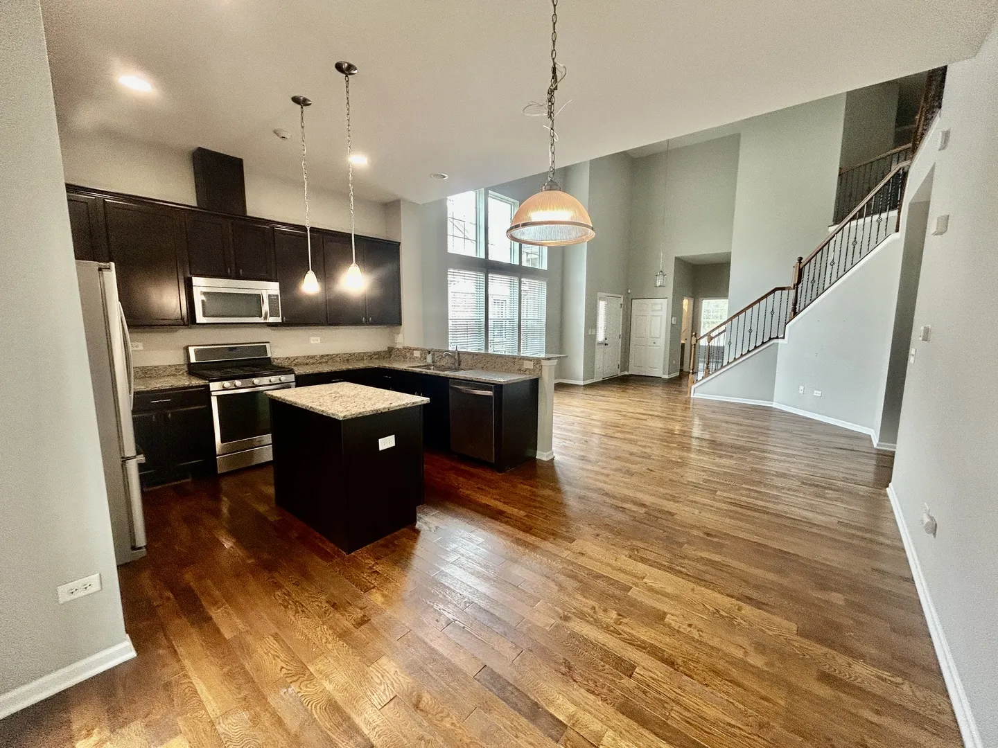 2713 Blakely Ln, , 60540, USA 60540-Naperville-IL