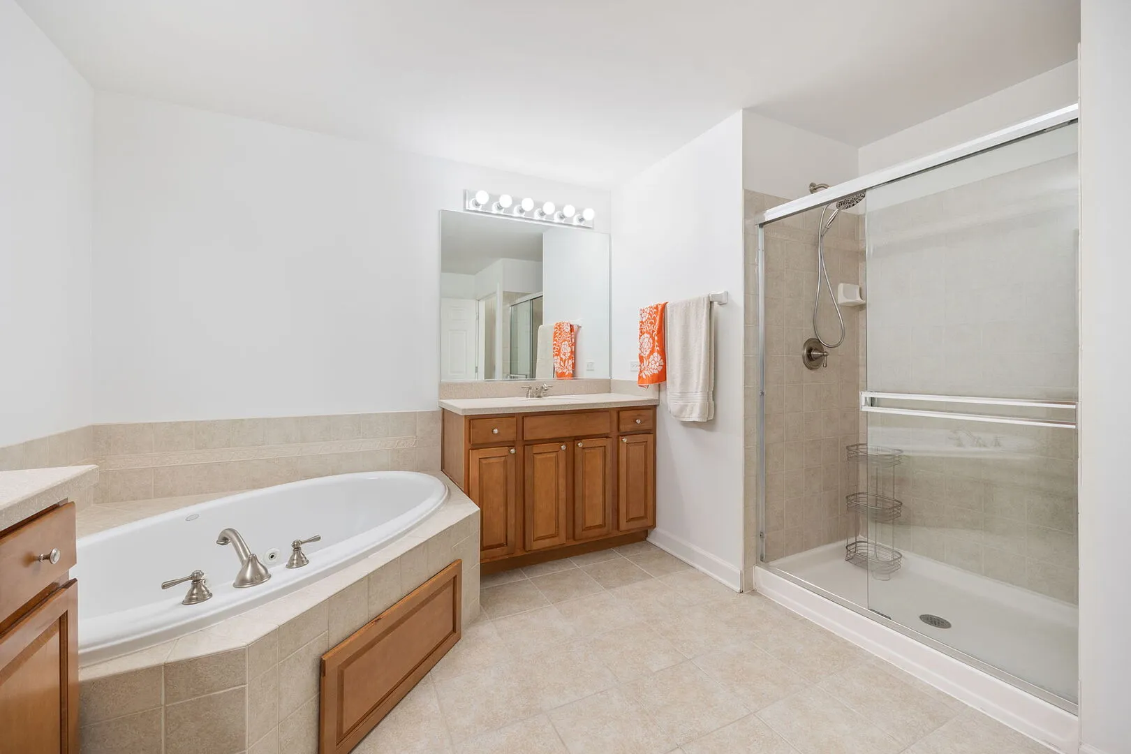 9360  Blvd, ,  60077, USA 60077-unit#418-Skokie-IL