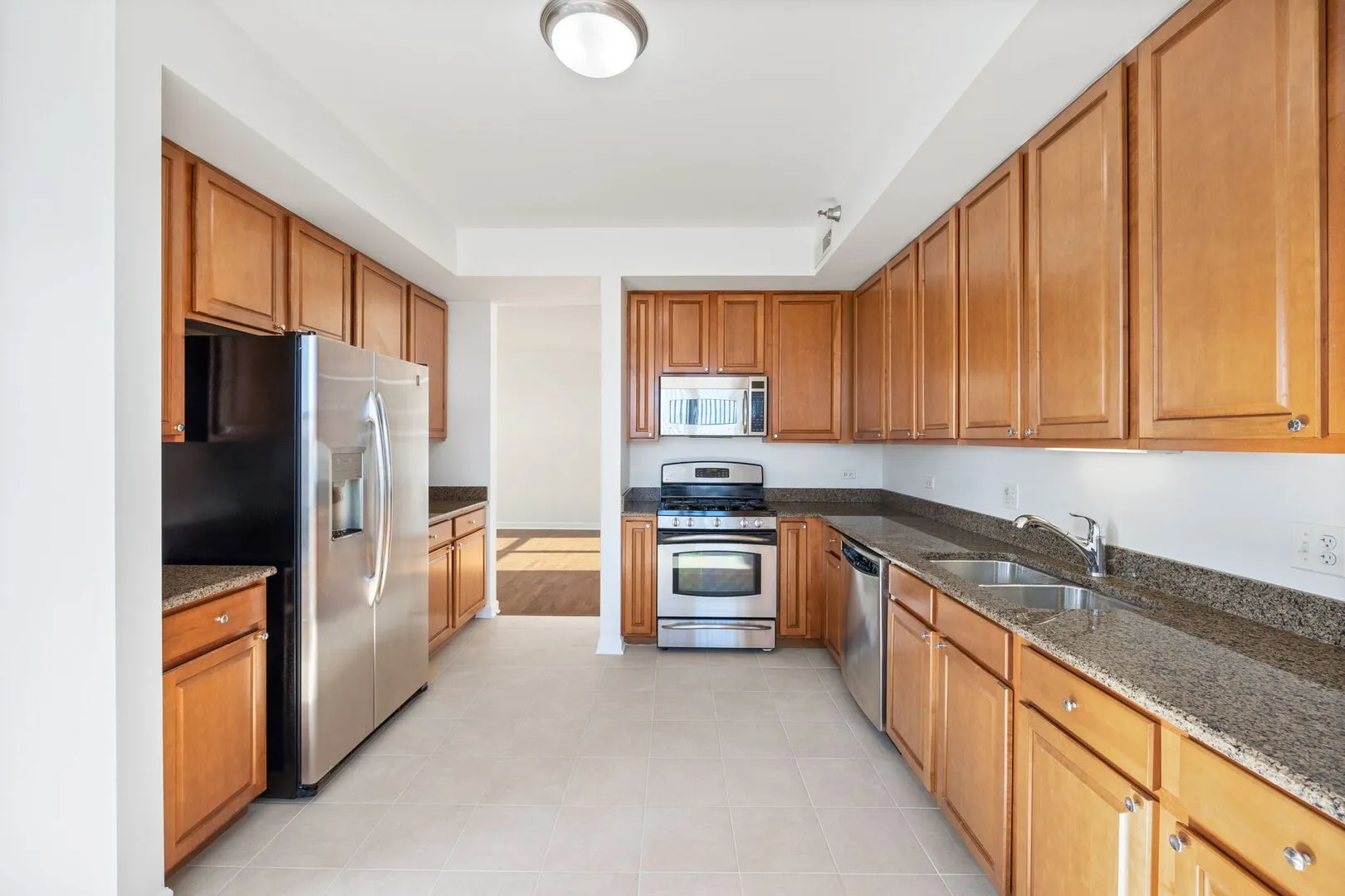 9360  Blvd, ,  60077, USA 60077-unit#418-Skokie-IL