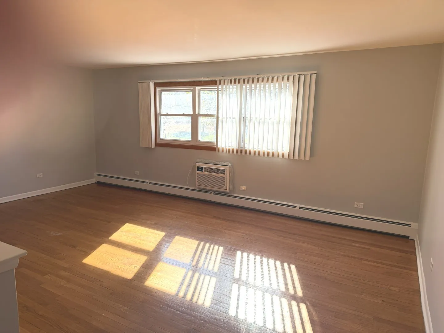 8401 W Dempster St, , 60714, USA 60714-unit#2F-Niles-IL