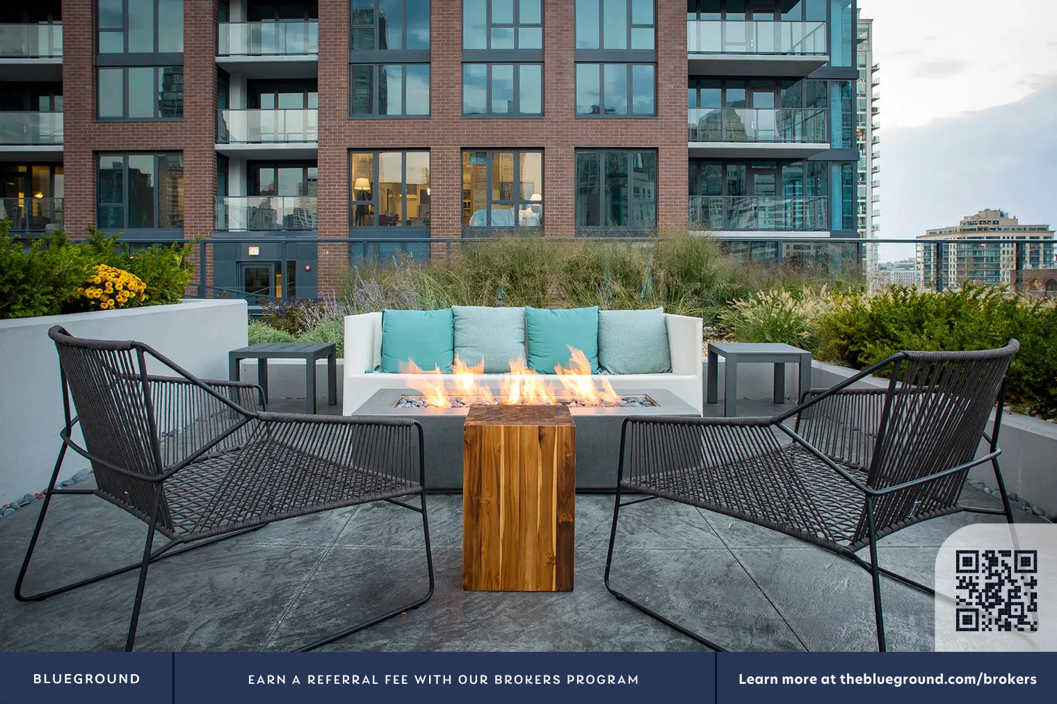637 N Wells St, ,  60654, USA 60654-unit#CHI-1192-Chicago-IL