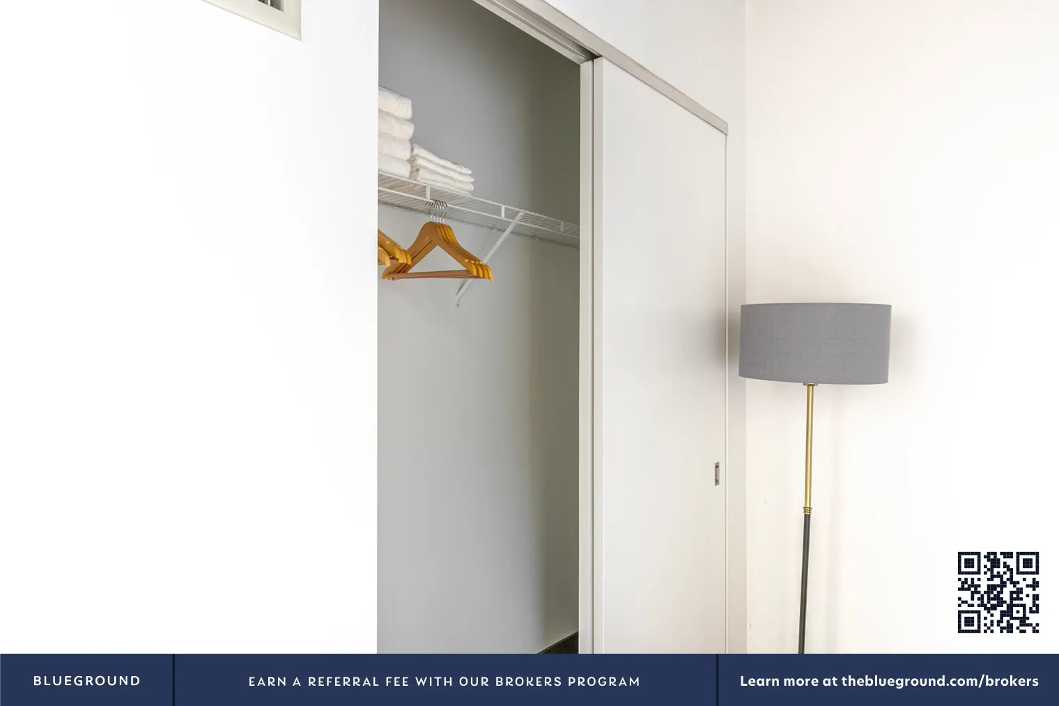 215 W Lake St, ,  60606, USA 60606-unit#CHI-1330-Chicago-IL