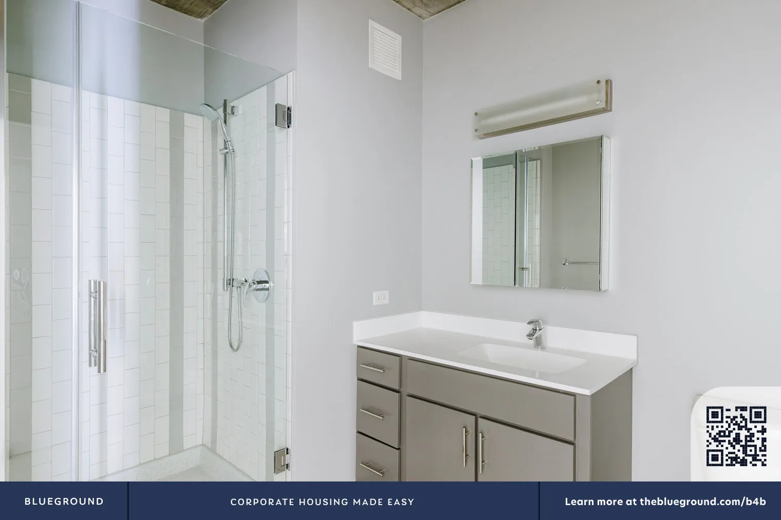 215 W Lake St, , 60606, USA 60606-unit#CHI-1331-Chicago-IL