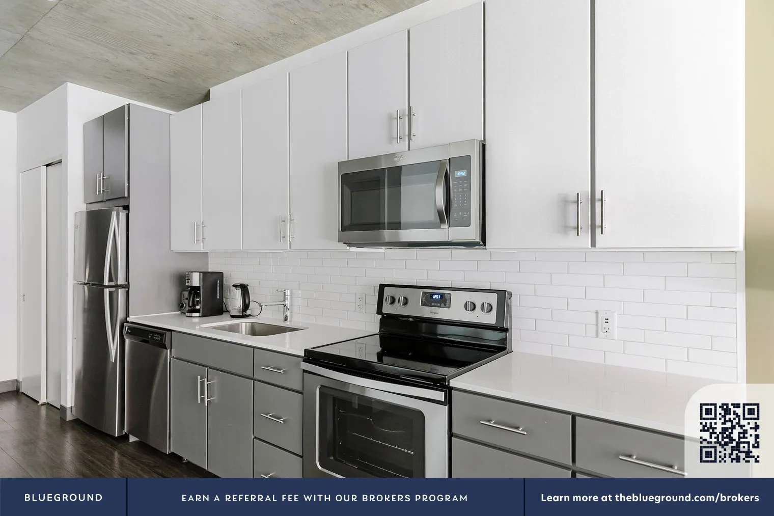 215 W Lake St, , 60606, USA 60606-unit#CHI-1342-Chicago-IL