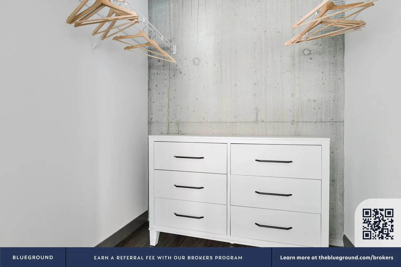 215 W Lake St, , 60606, USA 60606-unit#CHI-1342-Chicago-IL