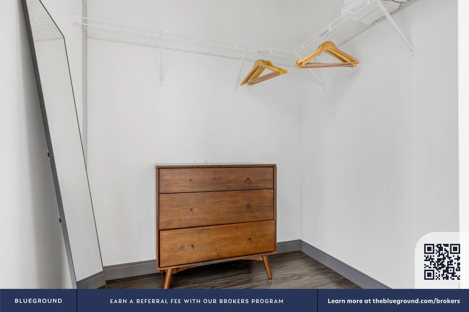 215 W Lake St, , 60606, USA 60606-unit#CHI-1343-Chicago-IL