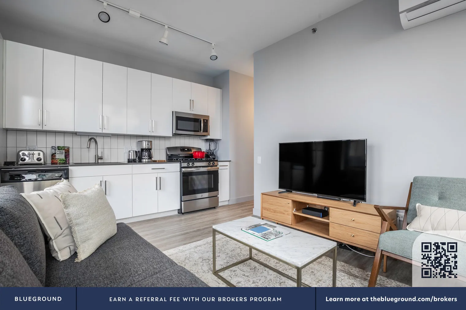 330 S Wells St, ,  60606, USA 60606-unit#CHI-200-Chicago-IL