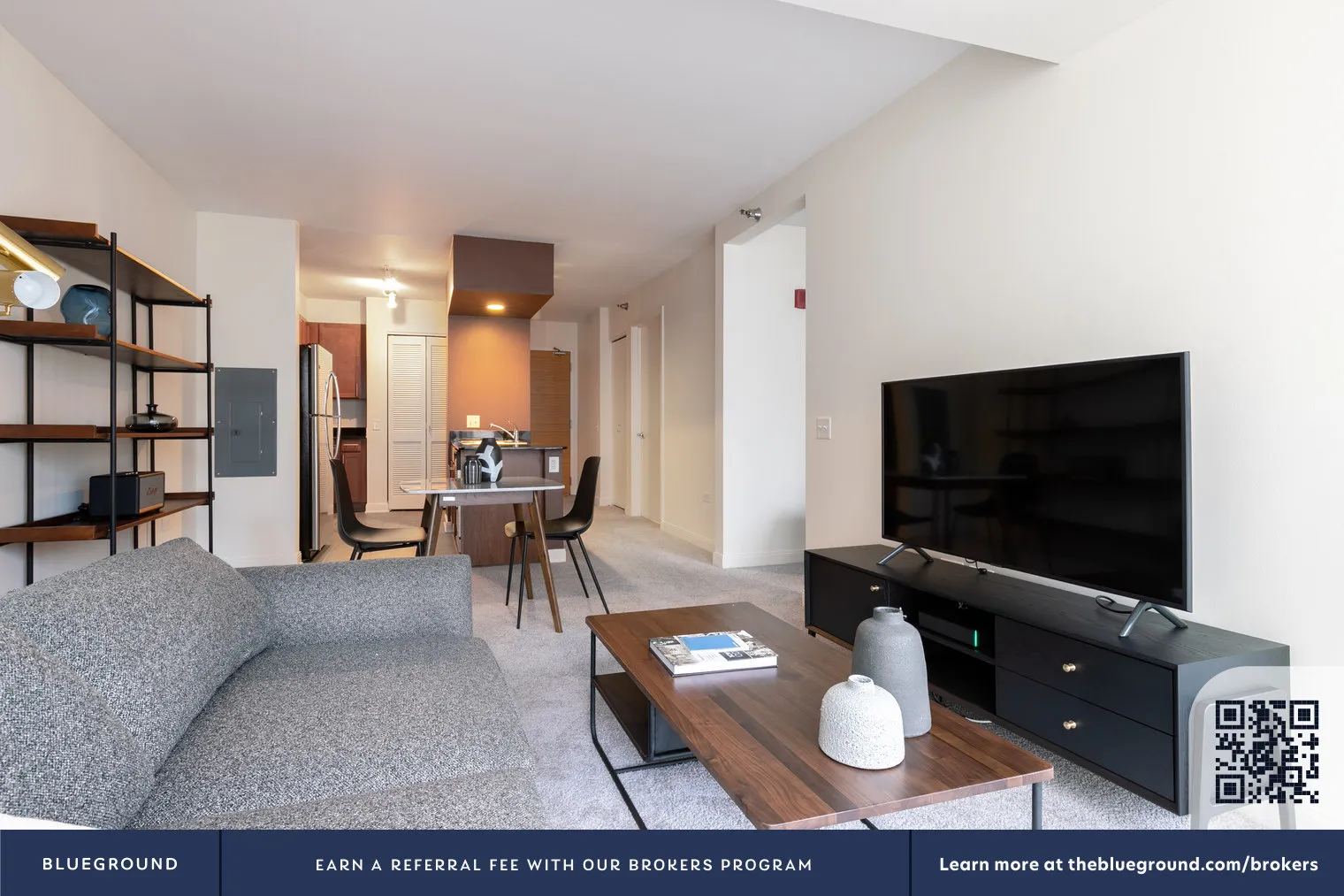 210 N Wells St, , 60606, USA 60606-unit#CHI-232-Chicago-IL