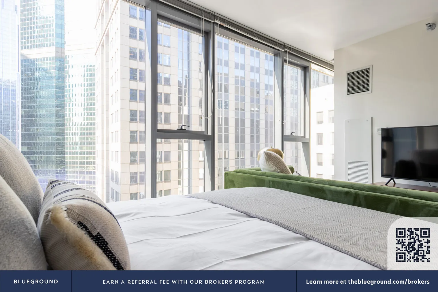 210 N Wells St, , 60601, USA 60606-unit#CHI-272-Chicago-IL