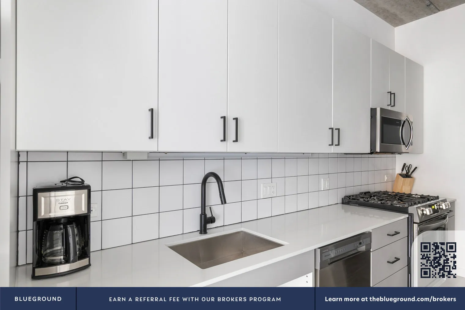 61 W Erie St, , 60654, USA 60654-unit#CHI-1396-Chicago-IL