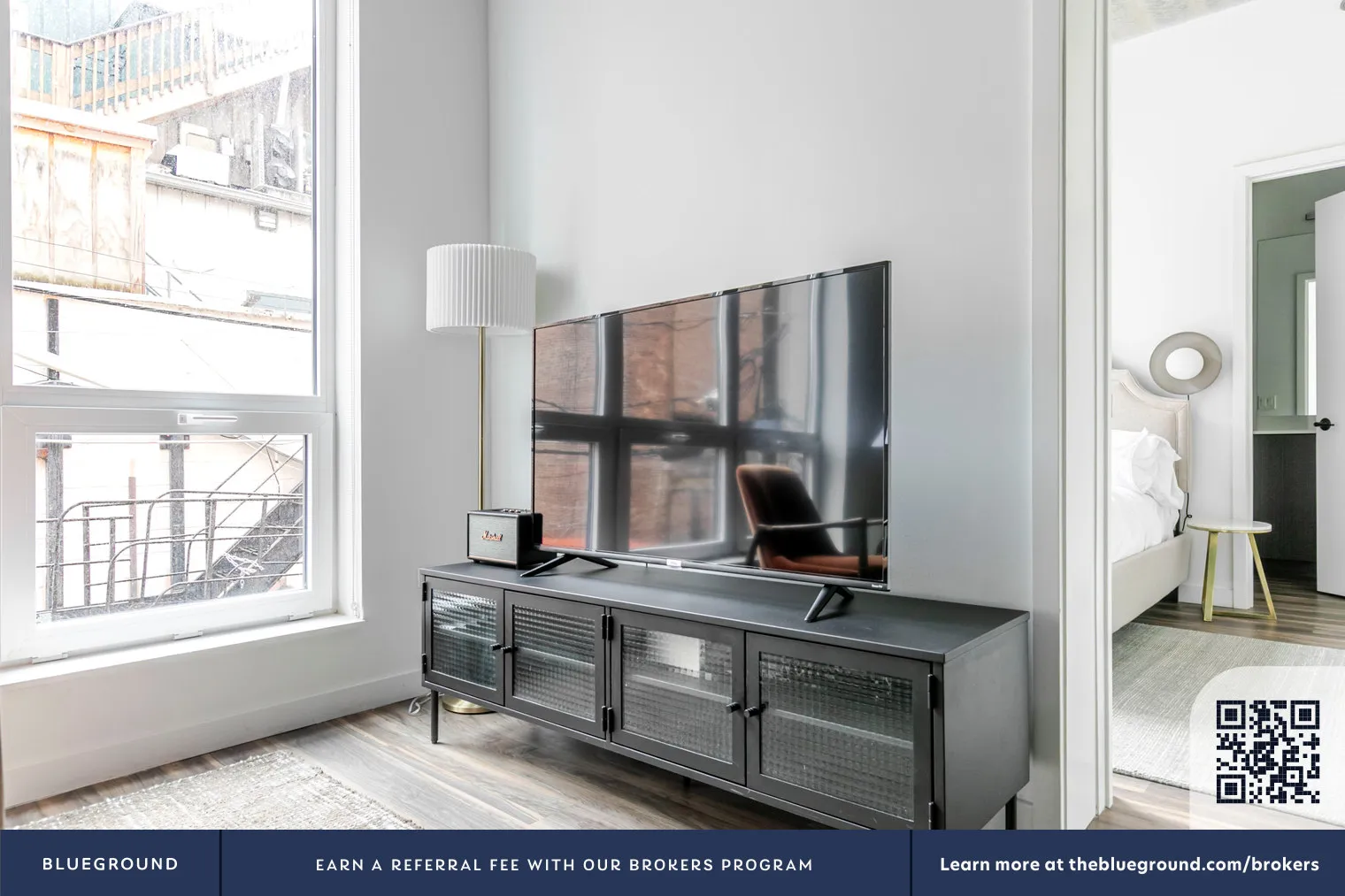 61 W Erie St, ,  60654, USA 60654-unit#CHI-1399-Chicago-IL