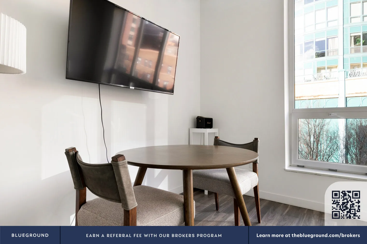 61 W Erie St, , 60654, USA 60654-unit#CHI-1400-Chicago-IL
