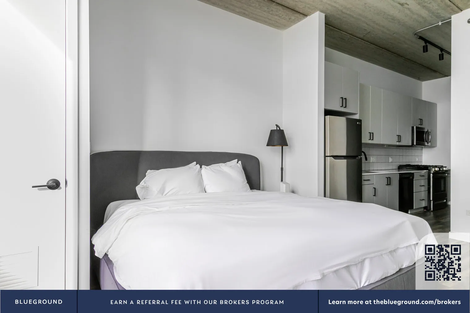 61 W Erie St, , 60654, USA 60654-unit#CHI-1402-Chicago-IL