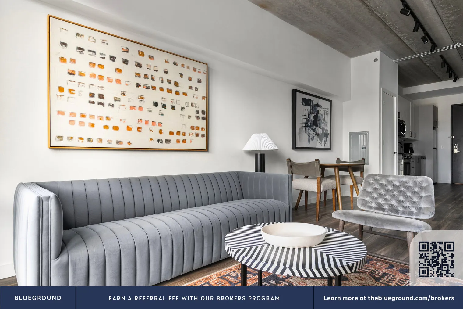61 W Erie St, ,  60654, USA 60654-unit#CHI-1414-Chicago-IL