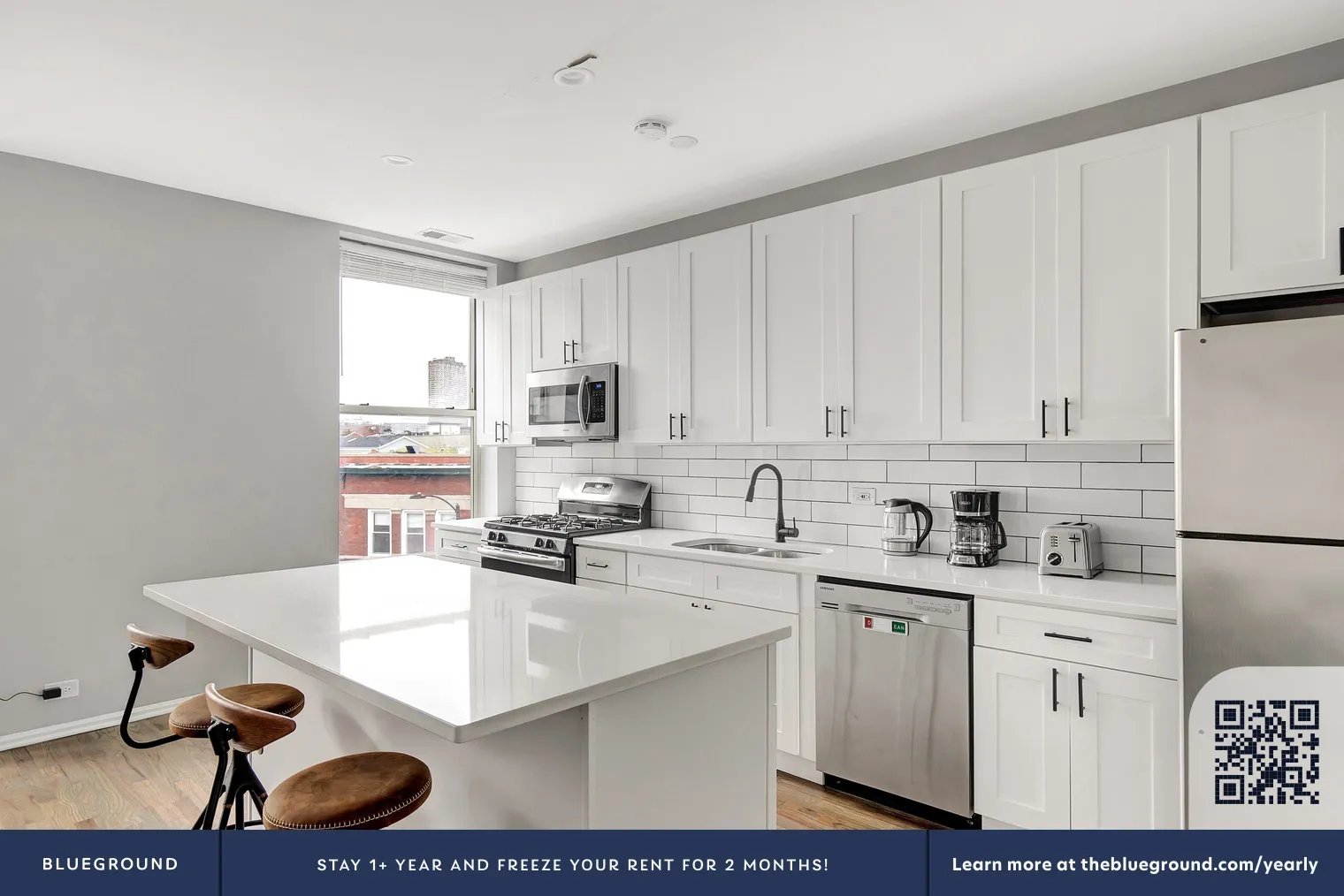 911 W School St, ,  60657, USA 60657-unit#CHI-472-Chicago-IL