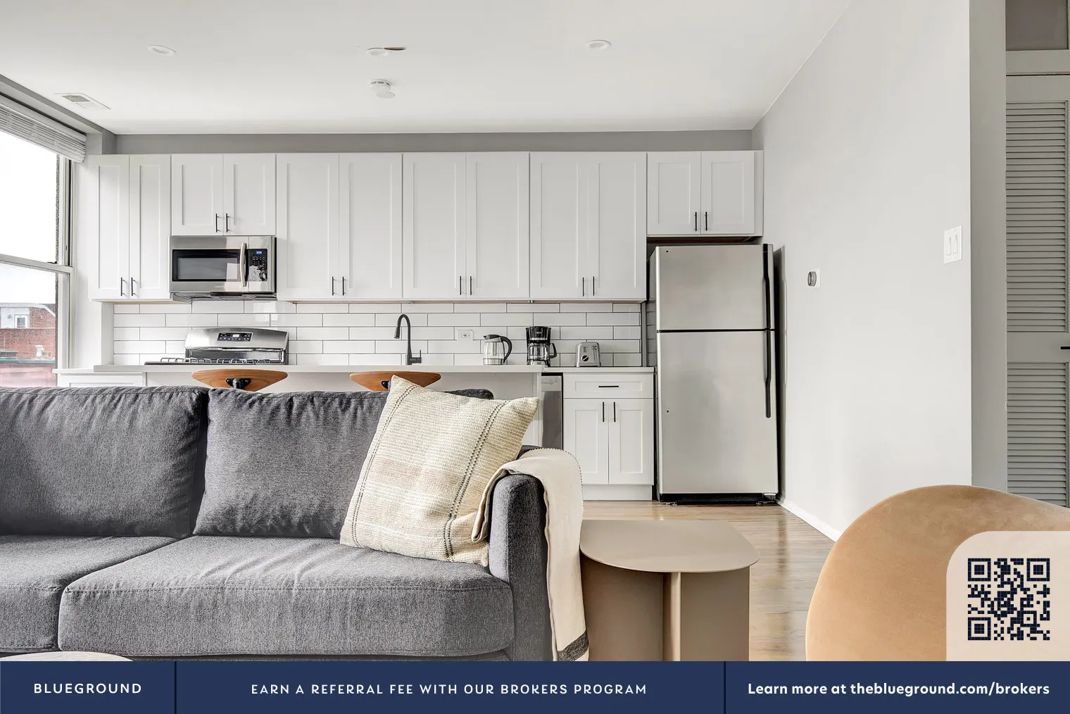 911 W School St, , 60657, USA 60657-unit#CHI-472-Chicago-IL