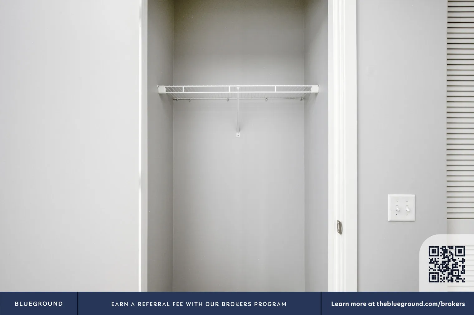 210 N Wells St, ,  60601, USA 60606-unit#CHI-648-Chicago-IL