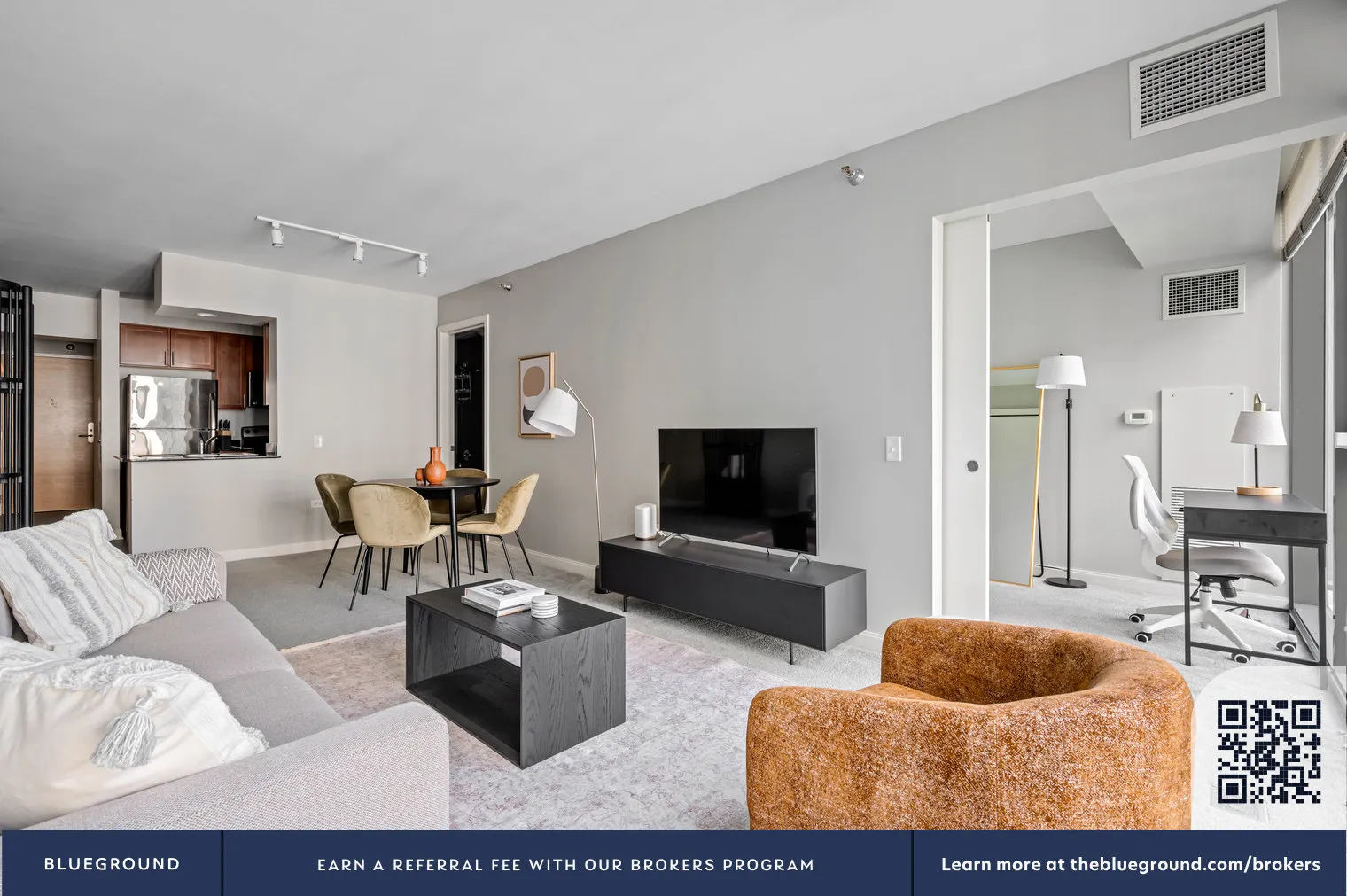 210 N Wells St, , 60601, USA 60606-unit#CHI-695-Chicago-IL