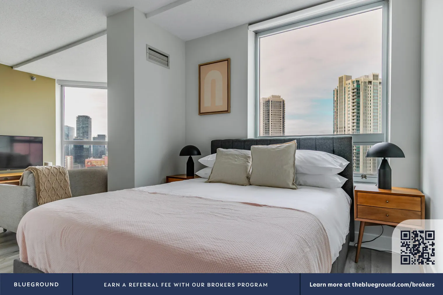 Left Bank, 300 N Canal St, ,  60606, USA 60606-unit#CHI-1434-Chicago-IL