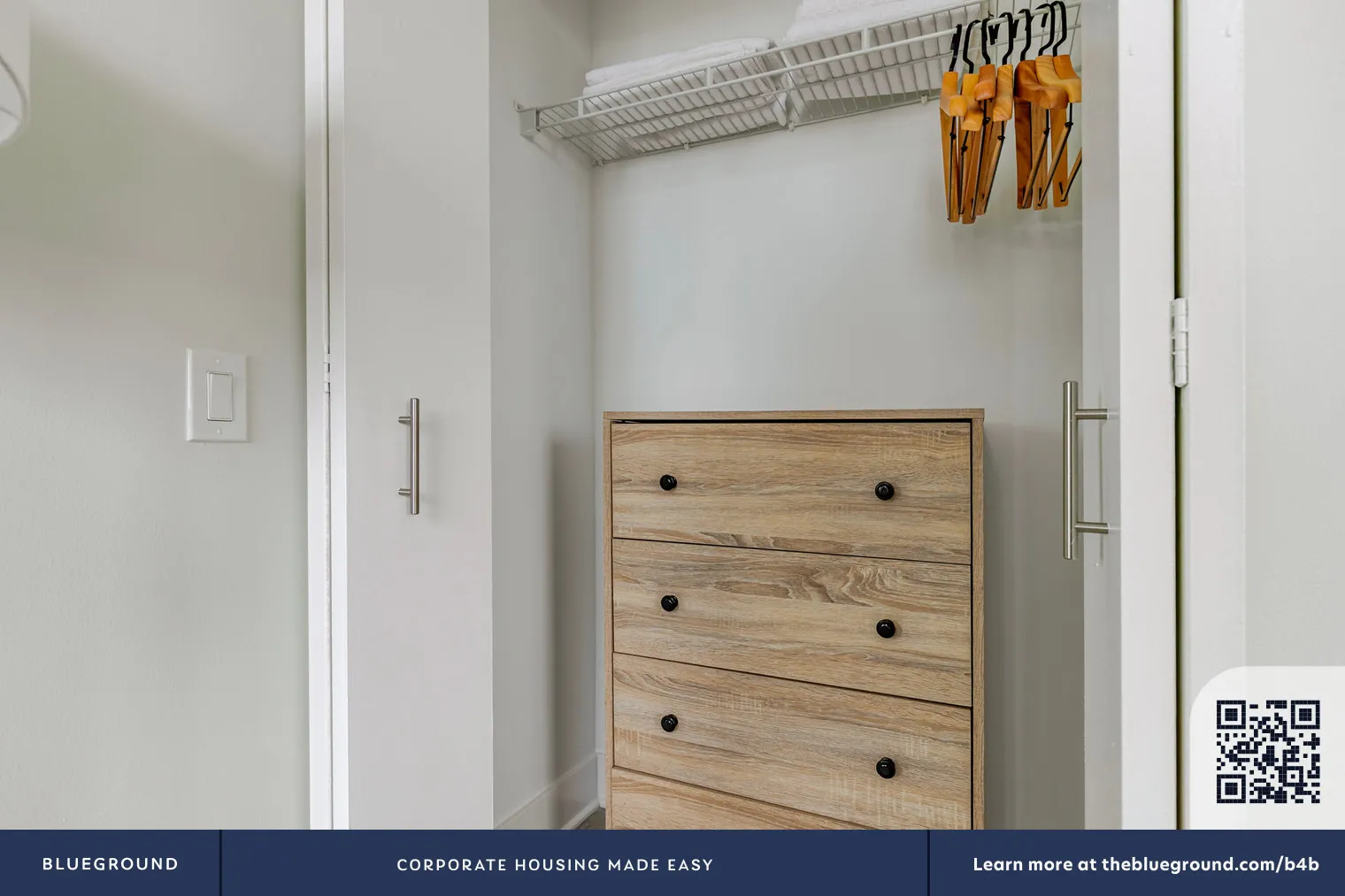 Left Bank, 300 N Canal St, ,  60606, USA 60606-unit#CHI-1434-Chicago-IL