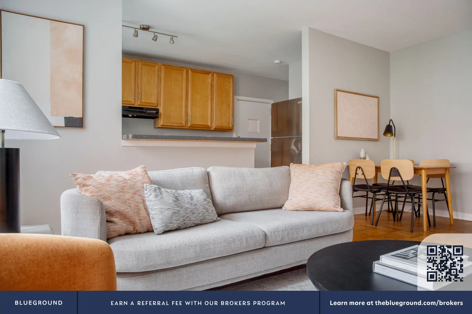 2752 Hampton Pkwy, , 60201, USA 60201-unit#CHI-956-Evanston-IL