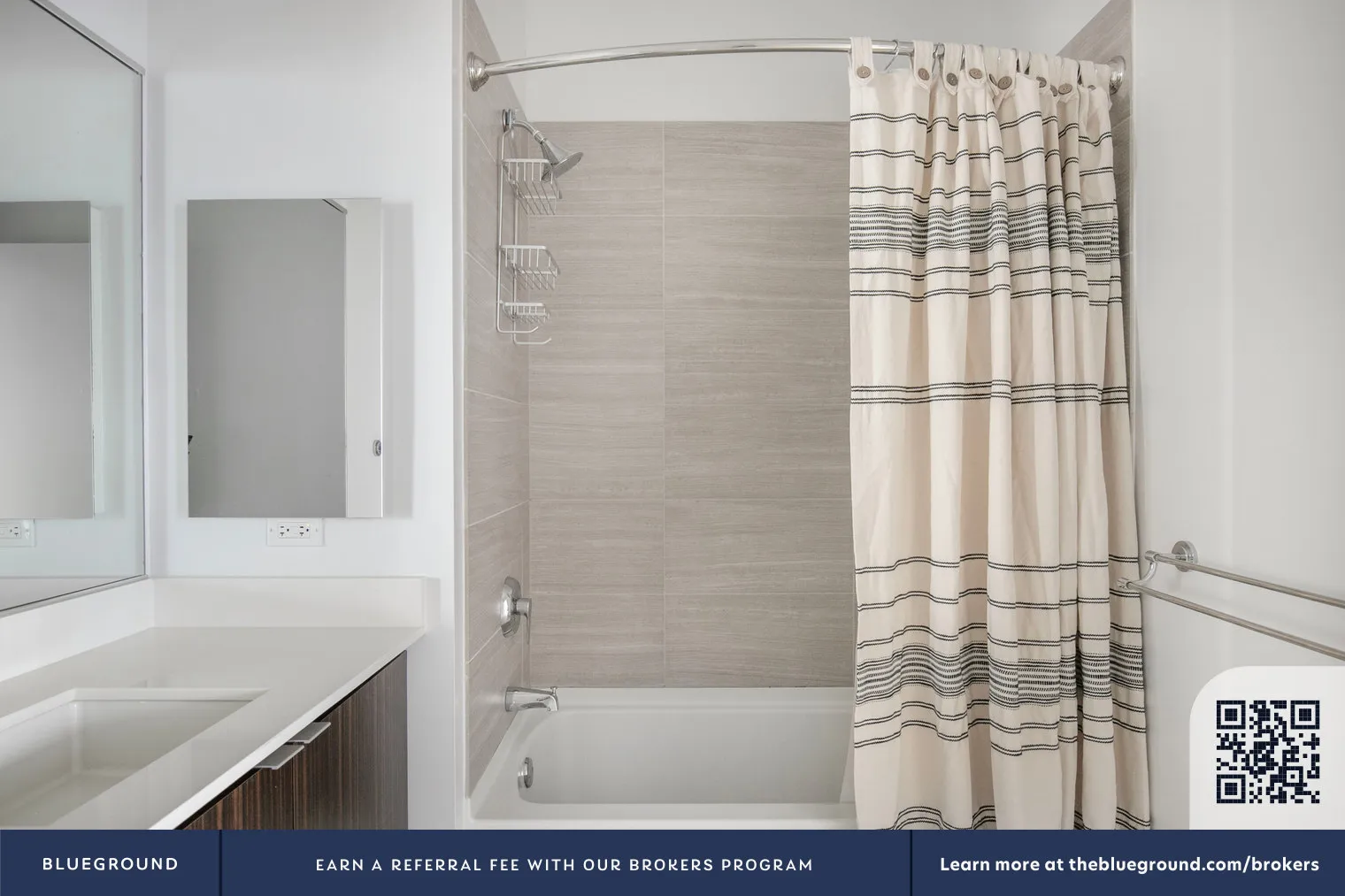 201 N Garland Ct, , 60601, USA 60601-unit#CHI-961-Chicago-IL