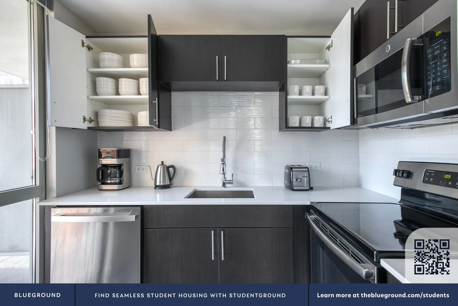 1 E Delaware Pl, ,  60611, USA 60611-unit#CHI-1016-Chicago-IL