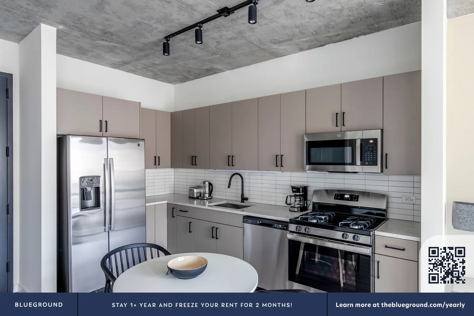 411 W  Ave, ,  60654, USA 60610-unit#CHI-1032-Chicago-IL