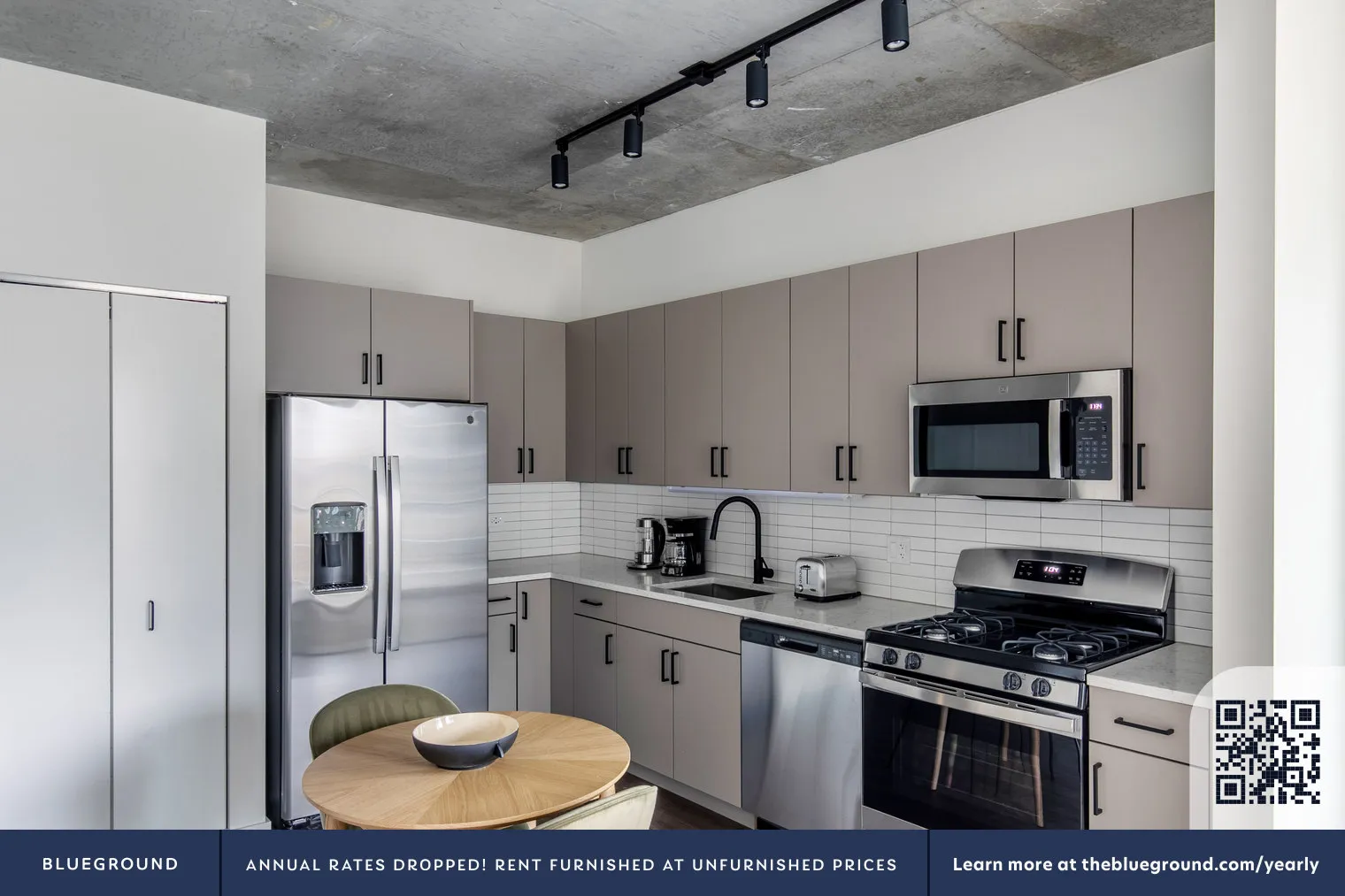 411 W  Ave, ,  60654, USA 60610-unit#CHI-1033-Chicago-IL