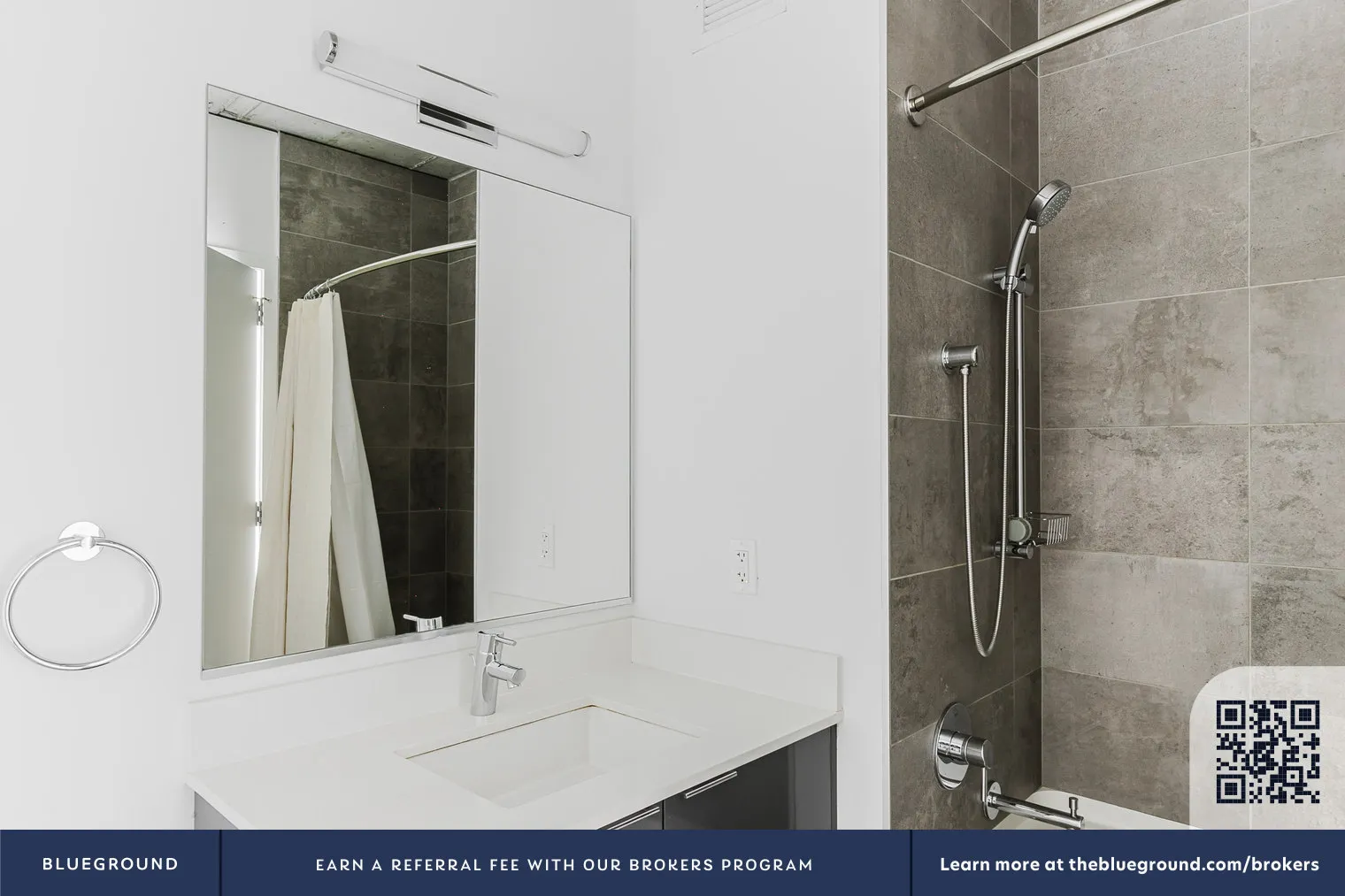 311 W Illinois St, ,  60654, USA 60654-unit#CHI-1129-Chicago-IL