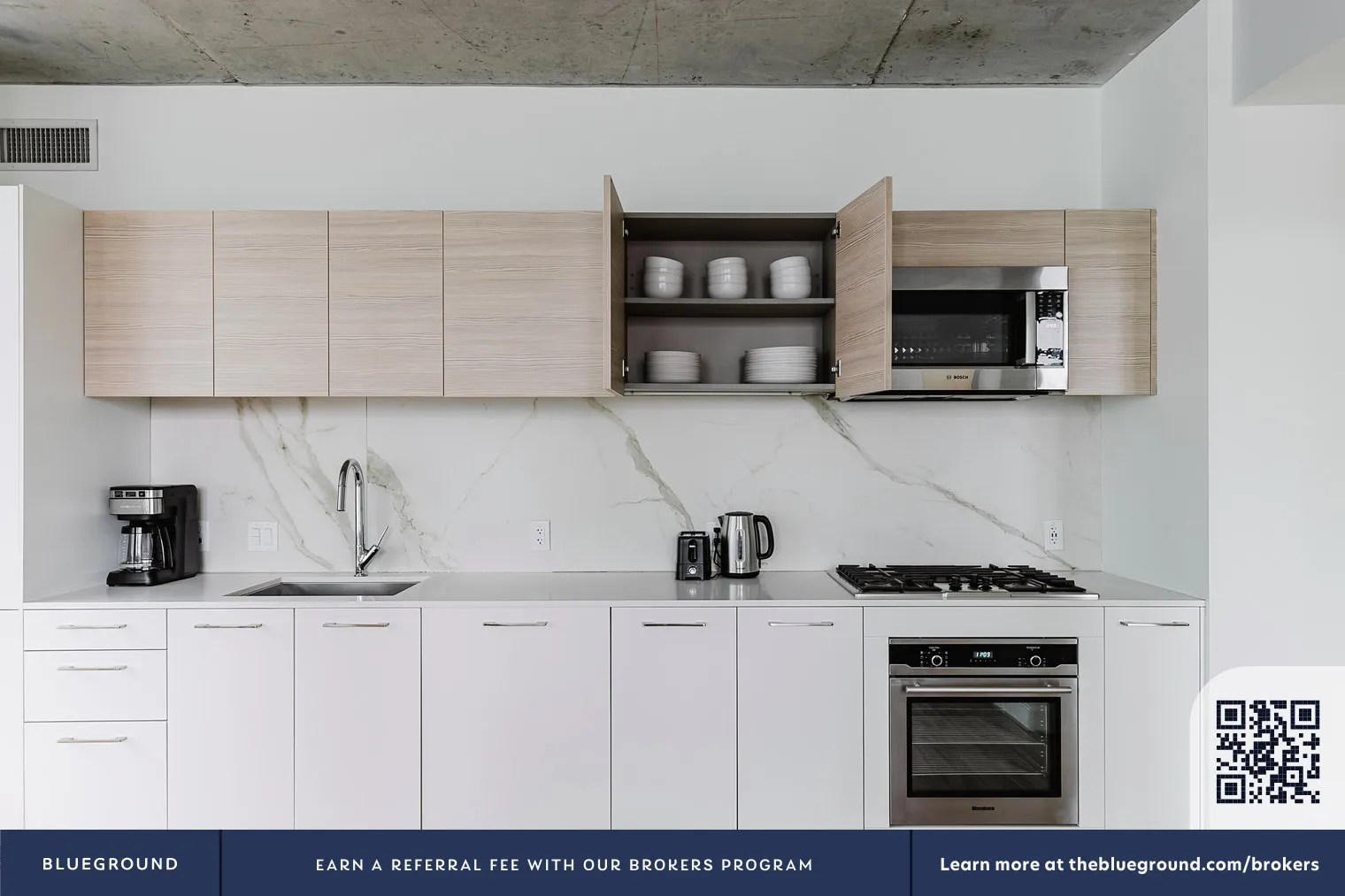 165 N Desplaines St, ,  60661, USA 60661-unit#CHI-1140-Chicago-IL