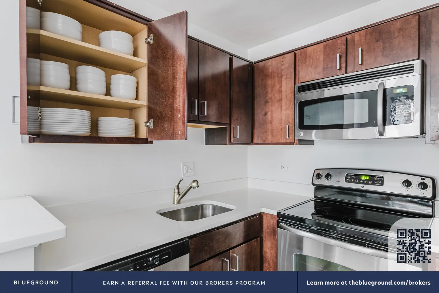 200 E Chestnut St, ,  60611, USA 60611-unit#CHI-1151-Chicago-IL