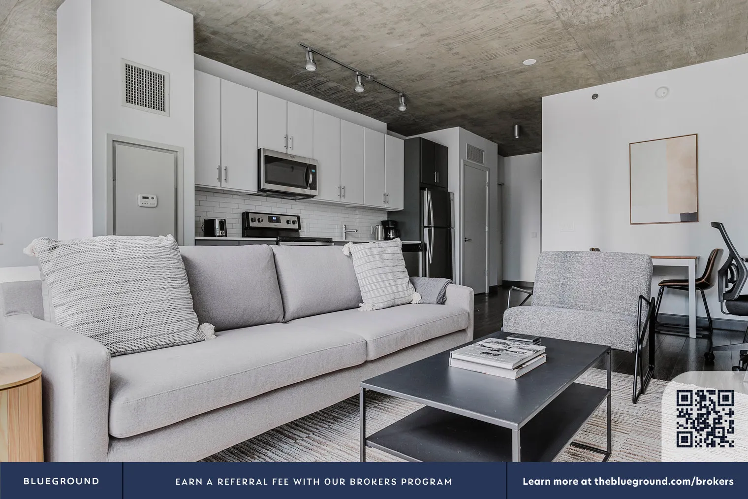 215 W Lake St, ,  60606, USA 60606-unit#CHI-1175-Chicago-IL