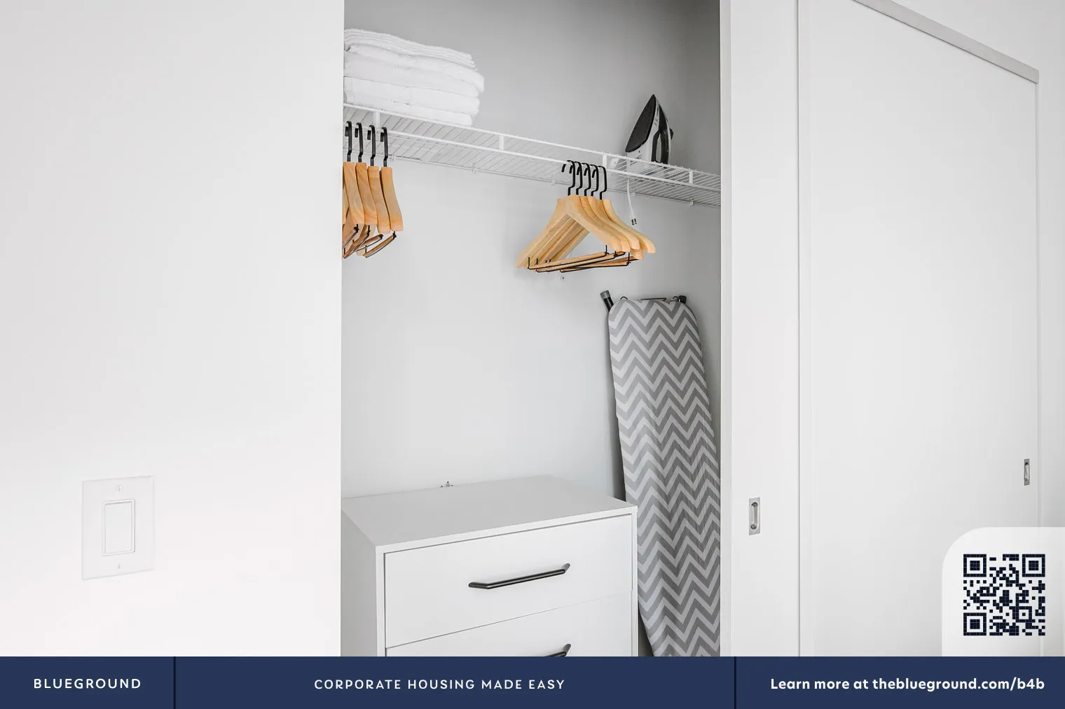 215 W Lake St, , 60606, USA 60606-unit#CHI-1179-Chicago-IL