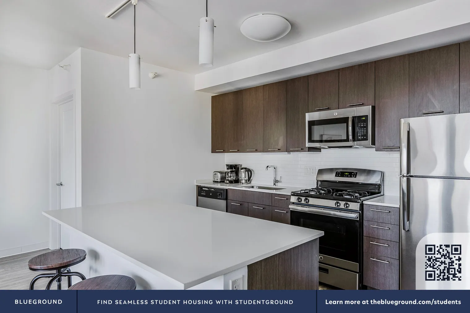 637 N Wells St, ,  60654, USA 60654-unit#CHI-1194-Chicago-IL