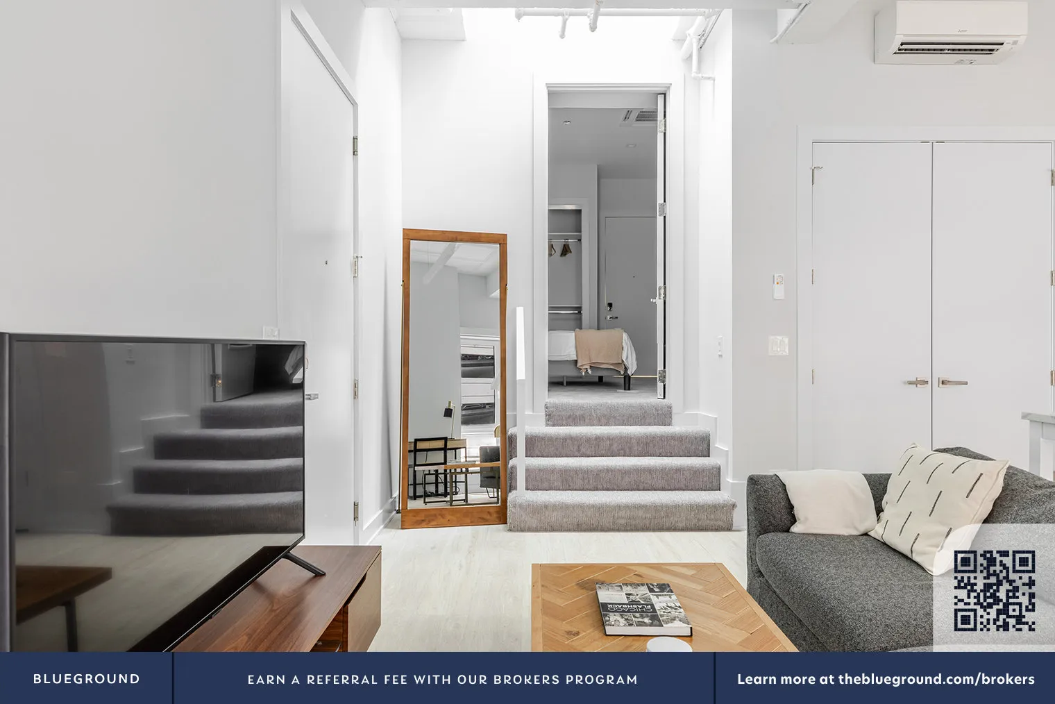 188 N Wells St, ,  60606, USA 60606-unit#CHI-1240-Chicago-IL