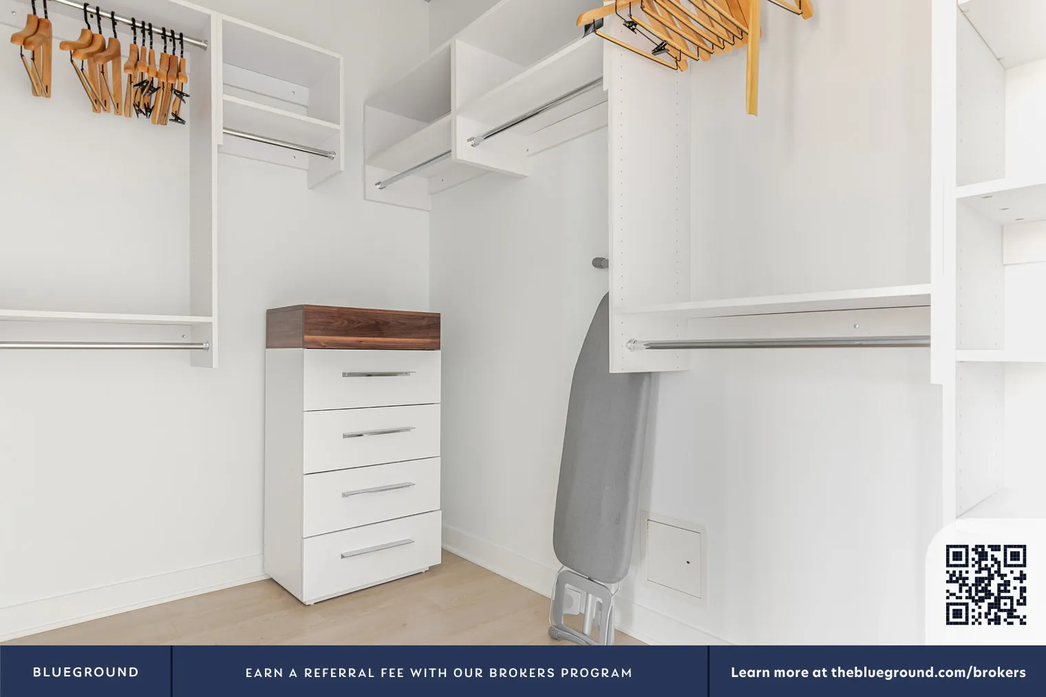 311 W Illinois St, , 60654, USA 60654-unit#CHI-1247-Chicago-IL