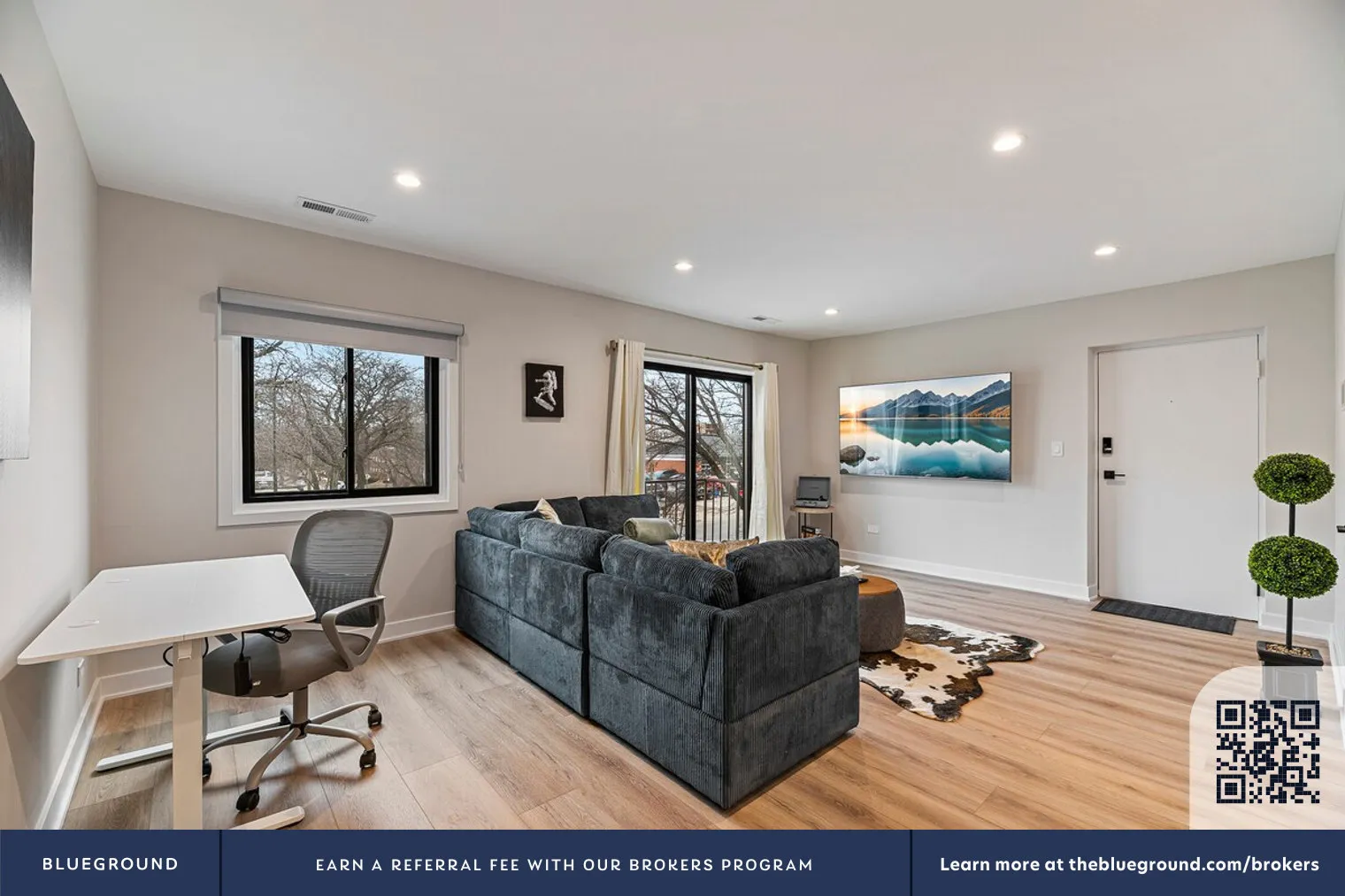 2342 W Touhy Ave, , 60645, USA 60645-unit#CHI-1054668P-Chicago-IL