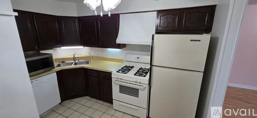 3 Timber Lane 60061-unit#10-Vernon Hills-IL