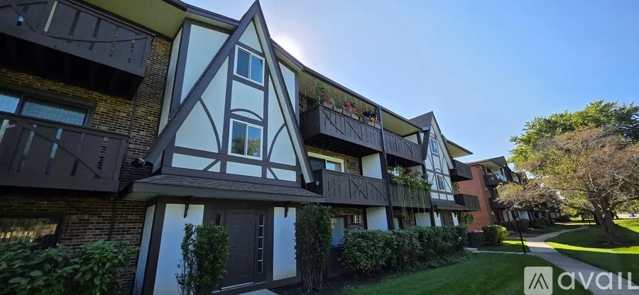 3 Timber Lane 60061-unit#10-Vernon Hills-IL