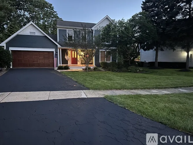 889 East Stonebridge Court 60074-Palatine-IL