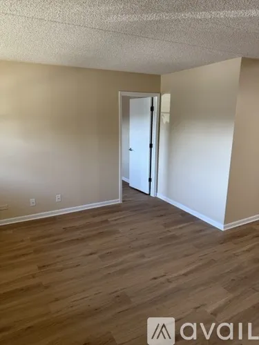 353 South Whispering Hills Drive 60540-unit#D-Naperville-IL