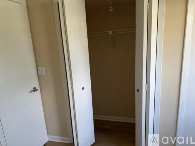 353 South Whispering Hills Drive 60540-unit#D-Naperville-IL
